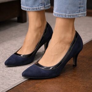 Comfort Plus by Predictions Women's Black Heels